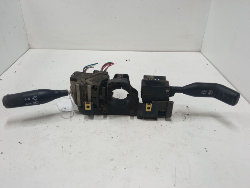 Recambio de mando luces para renault clio i (b/c57_, 5/357_) 1.2 (5/357y, 5/357k) referencia OEM IAM 7700842114A  