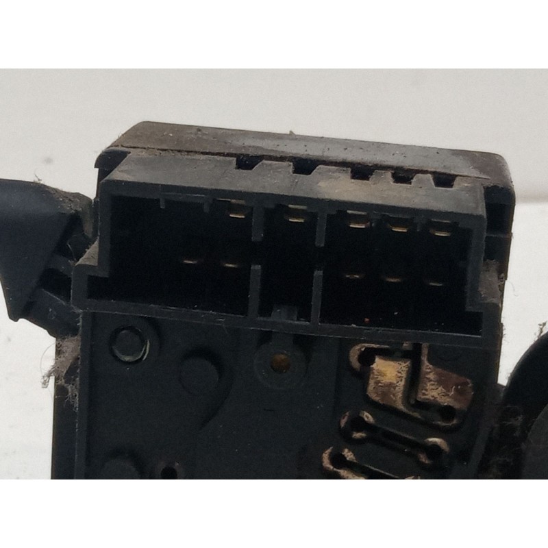 Recambio de mando luces para renault clio i (b/c57_, 5/357_) 1.2 (5/357y, 5/357k) referencia OEM IAM 7700842114A  