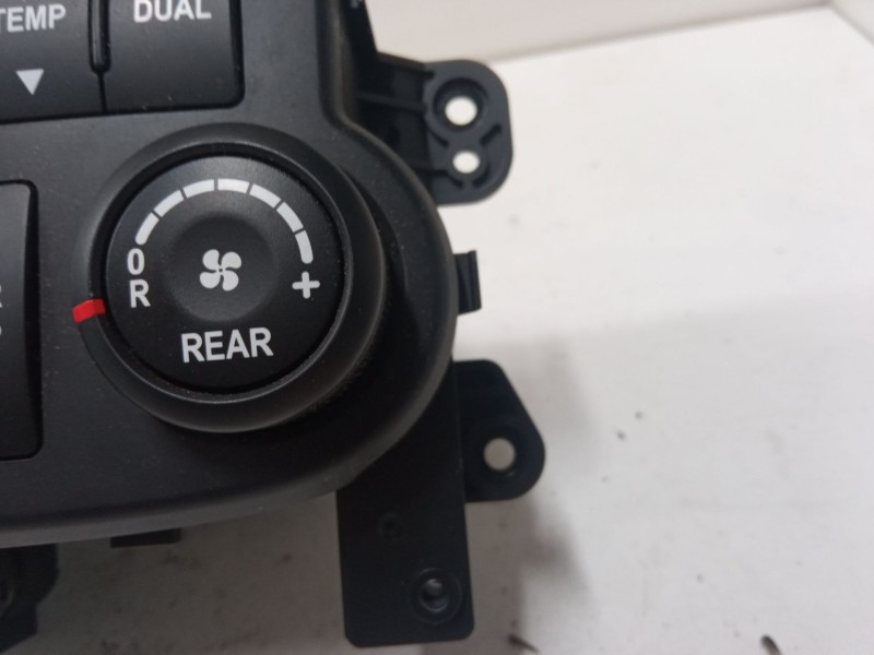 Recambio de mando climatizador para kia carnival / grand carnival iii (vq) 2.9 crdi referencia OEM IAM   