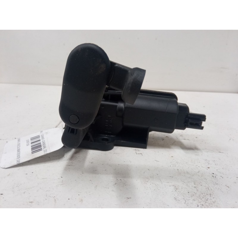 Recambio de motor lunas oscilobatiente derecho para kia carnival / grand carnival iii (vq) 2.9 crdi referencia OEM IAM   