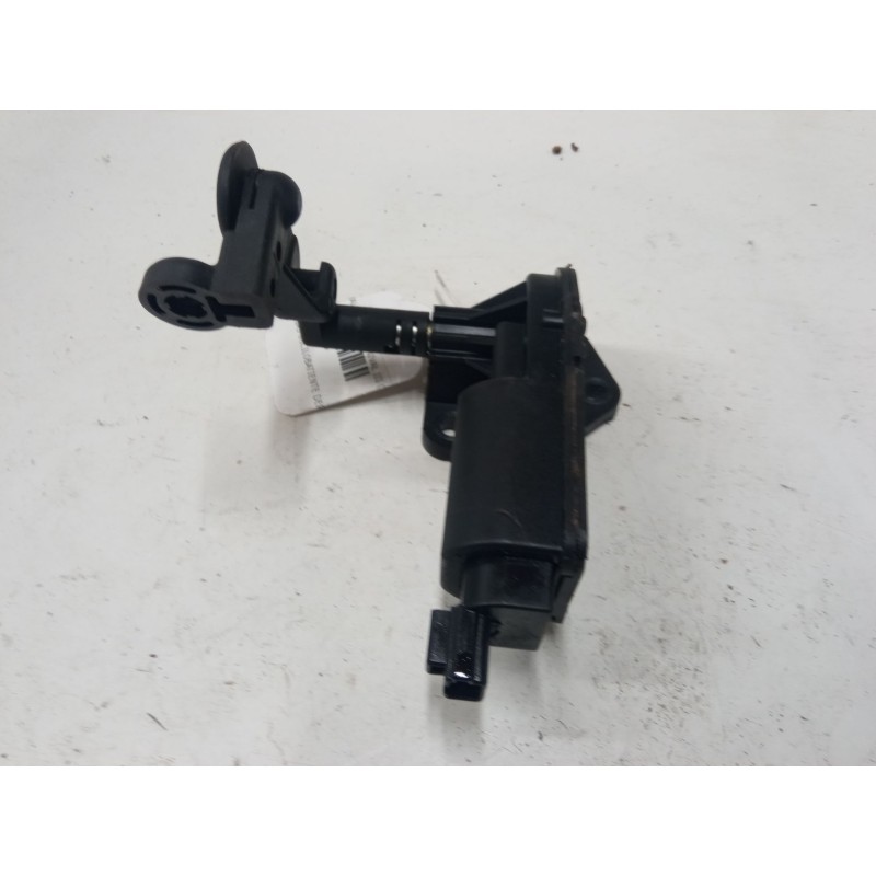 Recambio de motor lunas oscilobatiente derecho para kia carnival / grand carnival iii (vq) 2.9 crdi referencia OEM IAM   