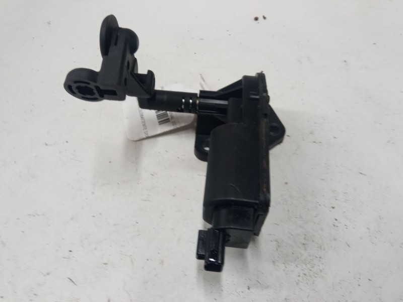 Recambio de motor lunas oscilobatiente derecho para kia carnival / grand carnival iii (vq) 2.9 crdi referencia OEM IAM   