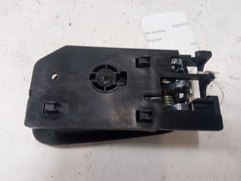 Recambio de maneta interior puerta delantera izquierda para kia carnival / grand carnival iii (vq) 2.9 crdi referencia OEM IAM  