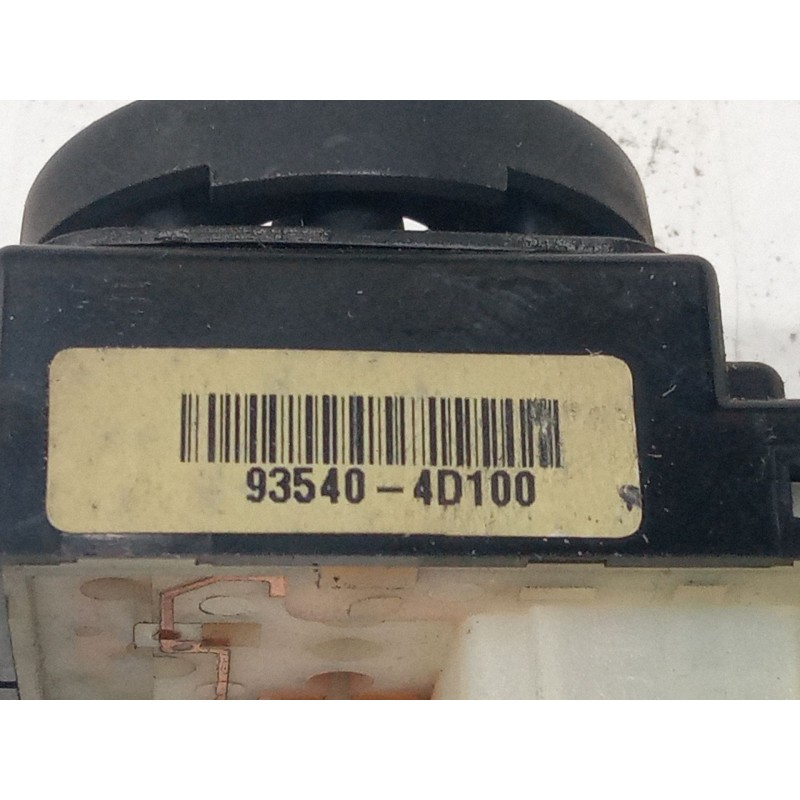 Recambio de mando retrovisor para kia carnival / grand carnival iii (vq) 2.9 crdi referencia OEM IAM 935404D100  