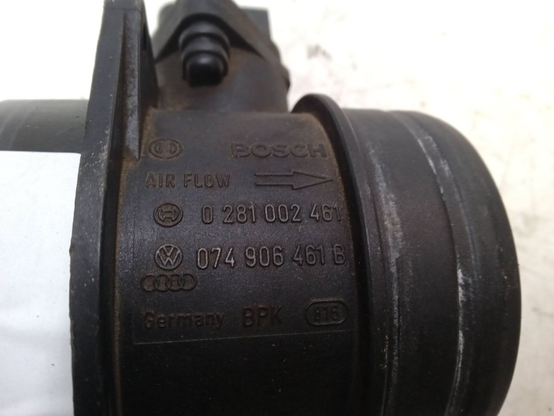 Recambio de caudalimetro para audi a4 b7 avant (8ed) 2.0 tdi referencia OEM IAM 074906461B  0281002461
