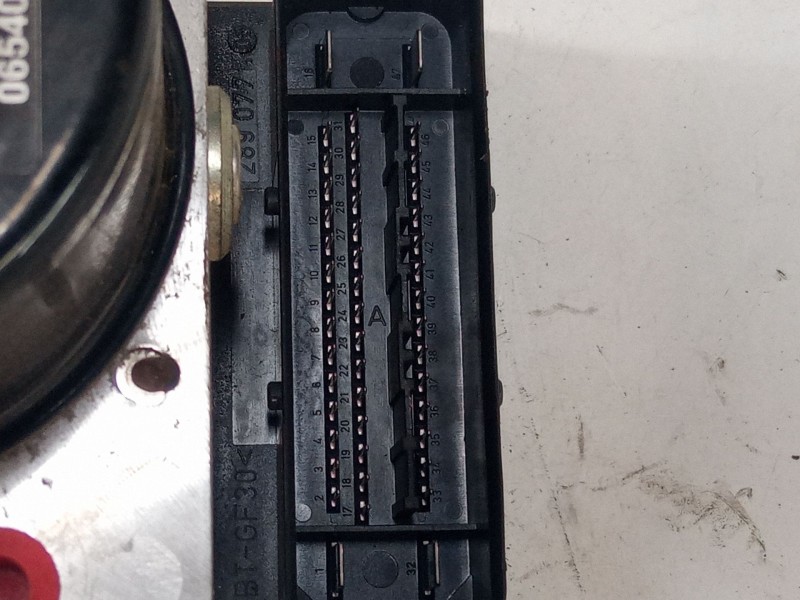 Recambio de abs para volvo s40 ii (544) 1.8 referencia OEM IAM 30742654 30742665AA 