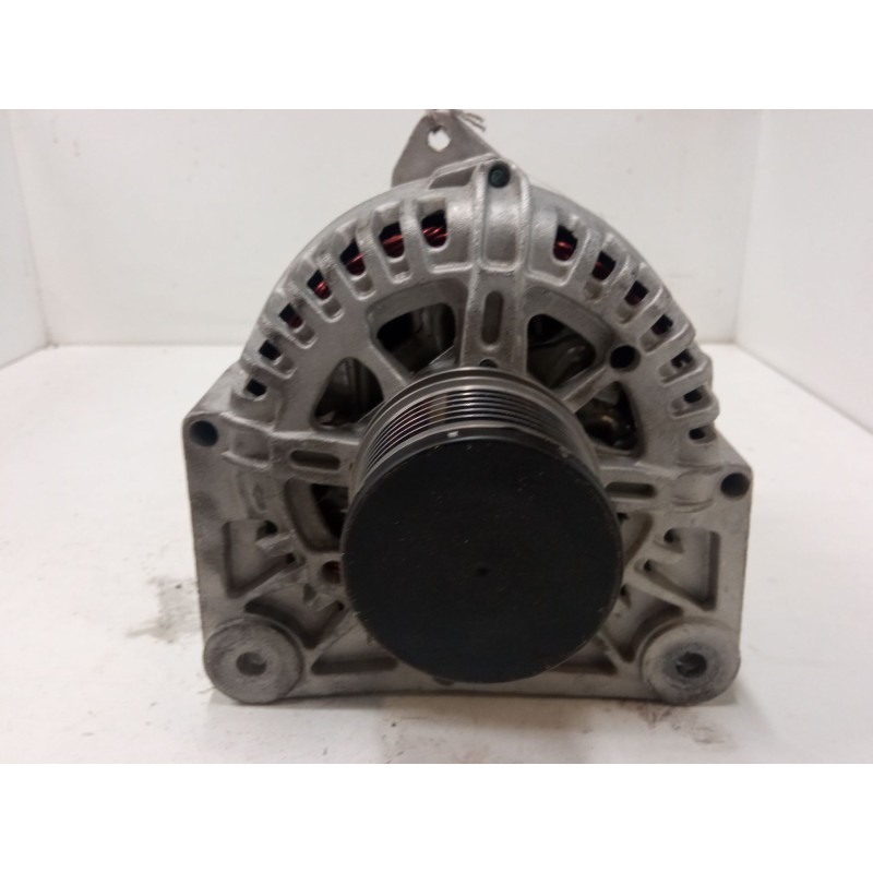 Recambio de alternador para renault clio ii (bb_, cb_) 1.5 dci (b/c2j) referencia OEM IAM   