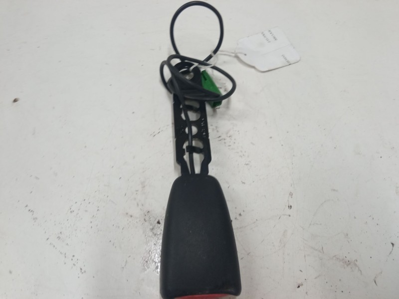 Recambio de anclaje cinturon delantero izquierdo para volvo s40 ii (544) 1.8 referencia OEM IAM   