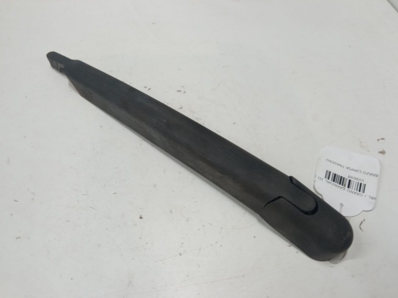 Recambio de brazo limpia trasero para kia carnival / grand carnival iii (vq) 2.9 crdi referencia OEM IAM   