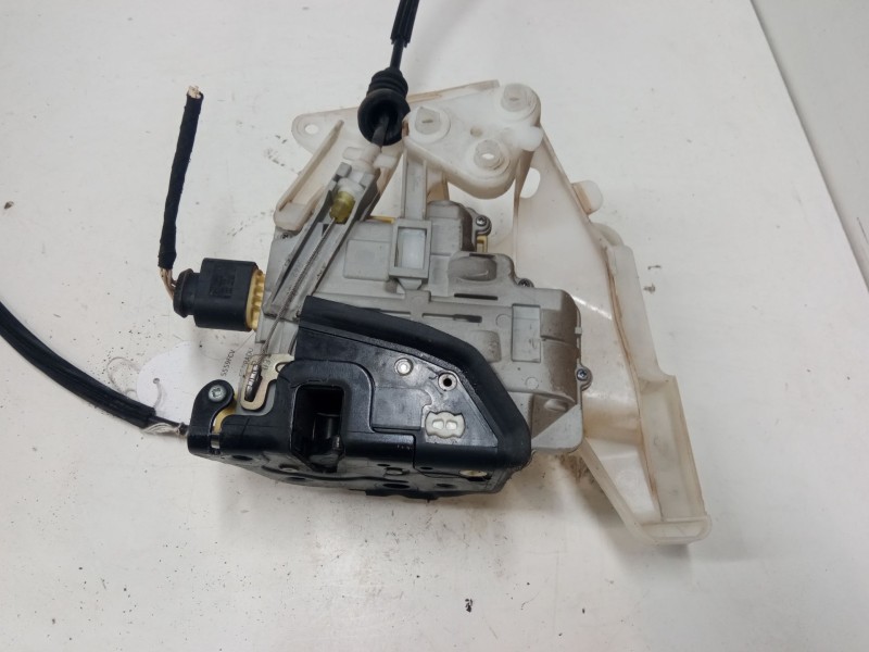 Recambio de cerradura puerta delantera derecha para volkswagen passat b6 (3c2) 2.0 tdi 16v referencia OEM IAM   