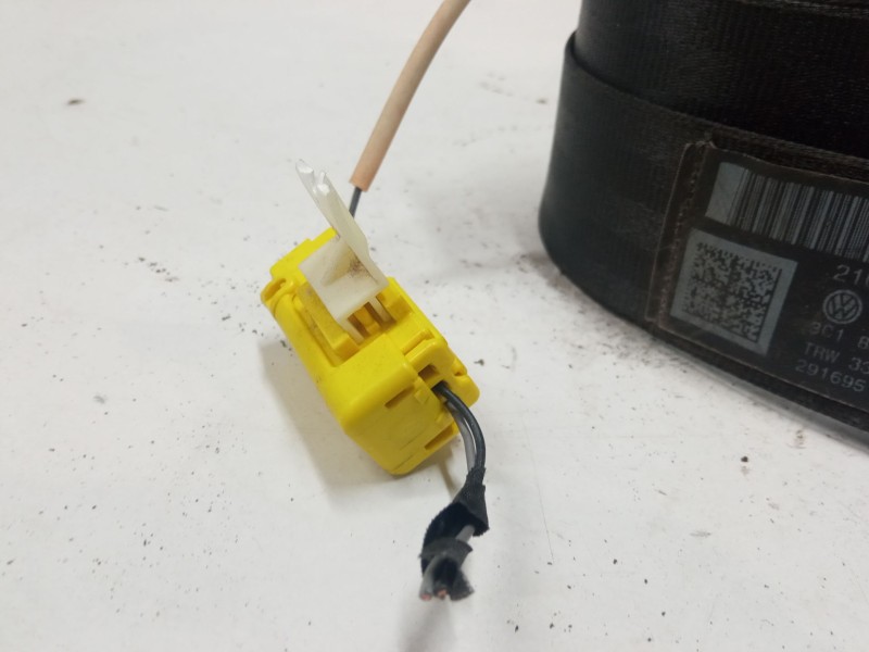 Recambio de cinturon seguridad delantero derecho para volkswagen passat b6 (3c2) 2.0 tdi 16v referencia OEM IAM   