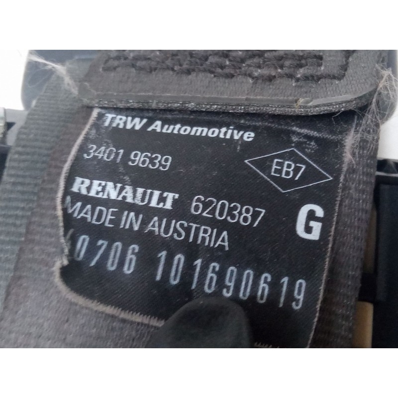 Recambio de cinturon seguridad trasero izquierdo para renault clio ii (bb_, cb_) 1.5 dci (b/c2j) referencia OEM IAM   
