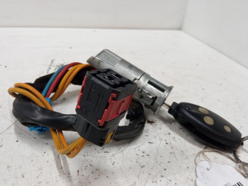 Recambio de clausor para citroën xsara (n1) 2.0 hdi 109 referencia OEM IAM   