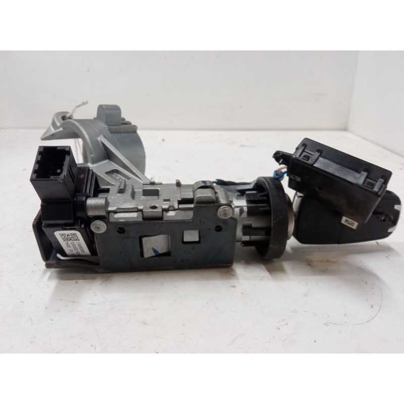 Recambio de clausor para opel corsa e (x15) 1.4 (08, 68) referencia OEM IAM   