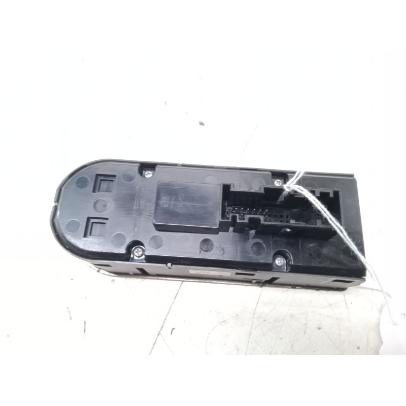 Recambio de mando elevalunas delantero izquierdo para opel zafira / zafira family b (a05) 1.9 cdti (m75) referencia OEM IAM   