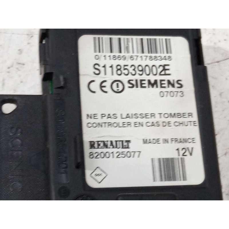 Recambio de clausor para renault scénic ii (jm0/1_) 1.6 16v (jm1r) referencia OEM IAM 8200125077 S118539002E 