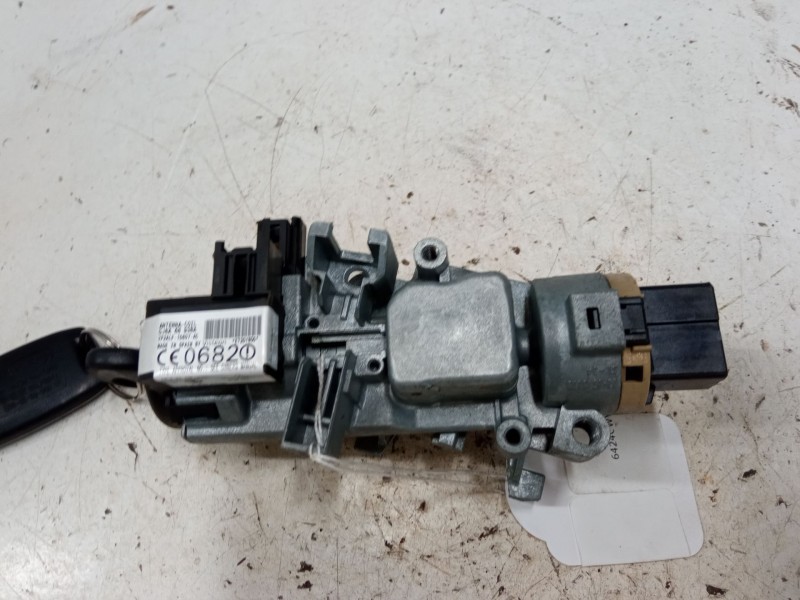 Recambio de clausor para mazda 6 hatchback (gg) 2.0 di (gg14) referencia OEM IAM   