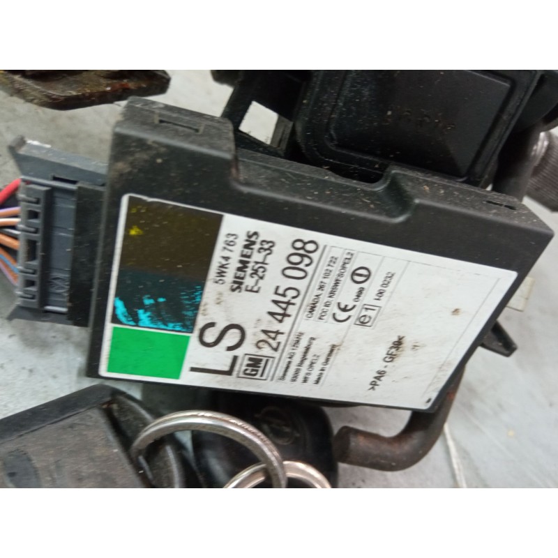 Recambio de columna direccion electrica para opel corsa c (x01) 1.2 (f08, f68) referencia OEM IAM 09115125  