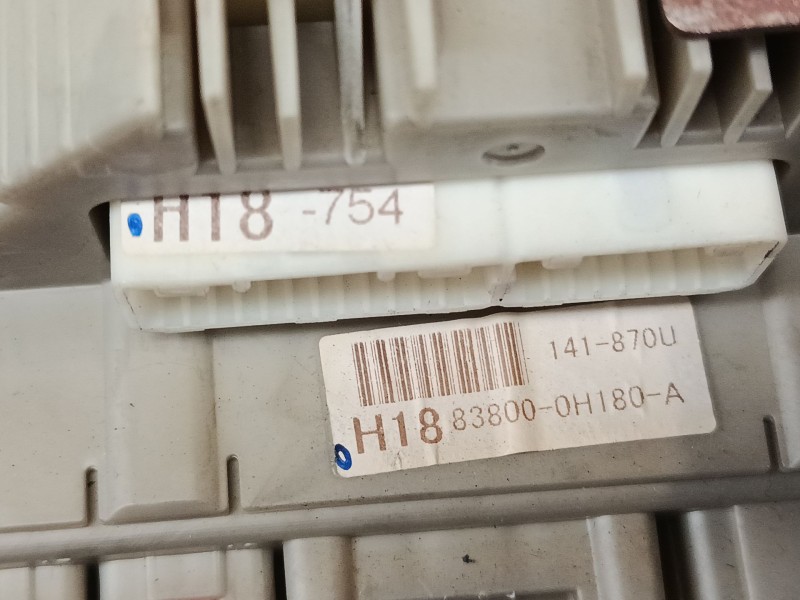 Recambio de cuadro instrumentos para toyota aygo (_b1_) 1.0 (kgb10_) referencia OEM IAM 838000H180A  
