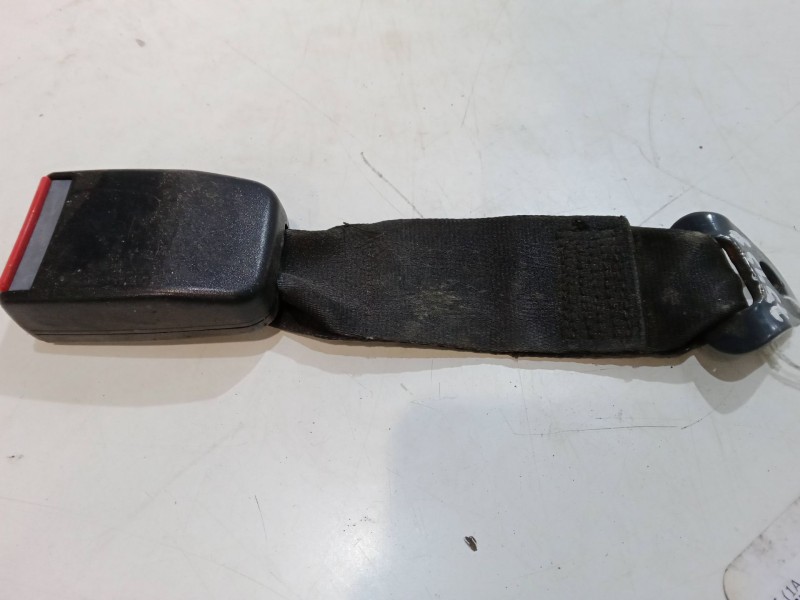 Recambio de anclaje trasero izquierdo para peugeot 106 i (1a, 1c) 1.1 referencia OEM IAM   