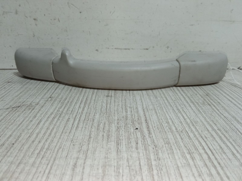 Recambio de asidero del derecho para peugeot 207/207+ (wa_, wc_) 1.4 16v referencia OEM IAM   