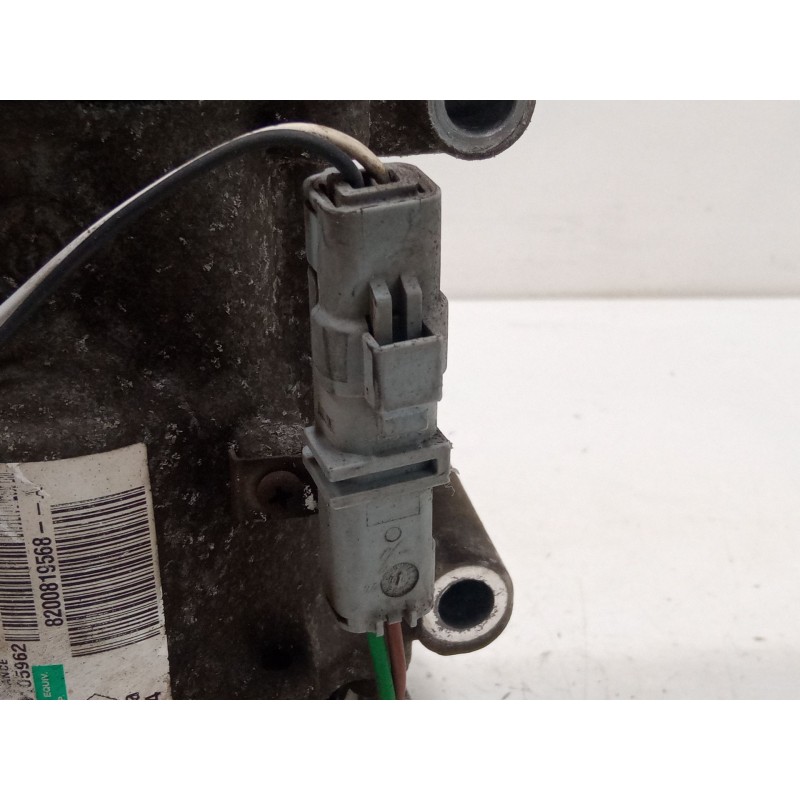 Recambio de compresor a/a para renault twingo ii (cn0_) 1.2 16v (cn0k, cn0v) referencia OEM IAM 8200819568  