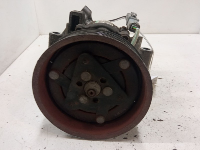 Recambio de compresor a/a para renault twingo ii (cn0_) 1.2 16v (cn0k, cn0v) referencia OEM IAM 8200819568  