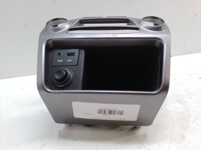 Recambio de consola central superior para ssangyong korando (ck) 2.0 e-xdi referencia OEM IAM   
