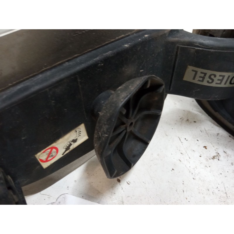 Recambio de tapa exterior combustible para renault laguna iii (bt0/1) 1.5 dci (bt00, bt0a, bt0t, bt1j) referencia OEM IAM   