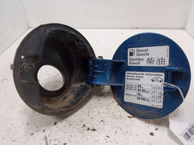 Recambio de tapa exterior combustible para volkswagen polo iv (9n_, 9a_) 1.4 tdi referencia OEM IAM   