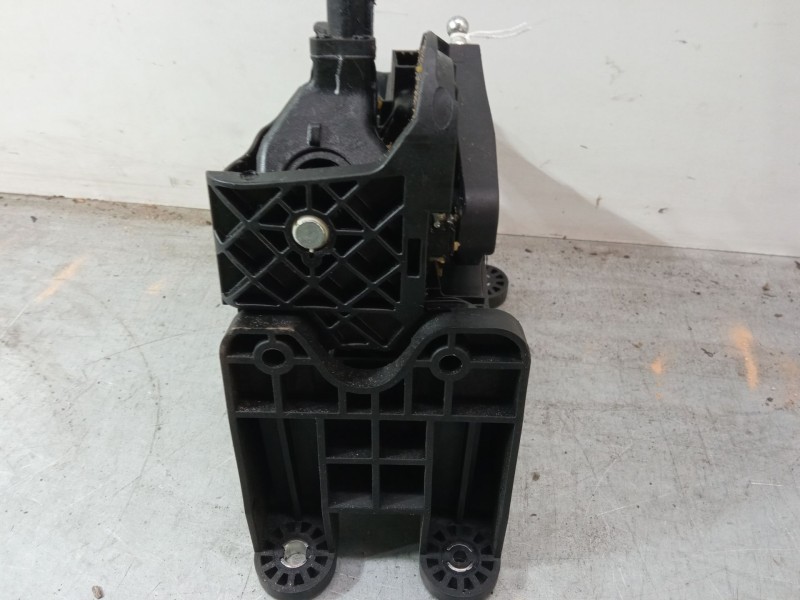 Recambio de conjunto palanca de cambios para ford ecosport 1.0 ecoboost referencia OEM IAM   