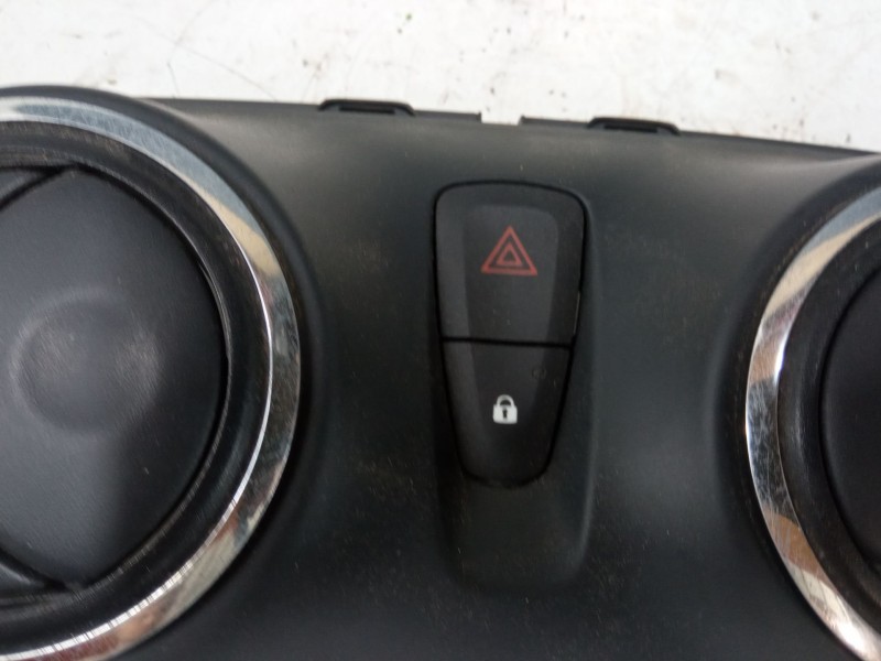 Recambio de consola central superior para dacia sandero ii (b8_) 1.5 dci 75 / blue dci 75 (b8jw, b8m4, b8ah, b8m7, b8m6) referen