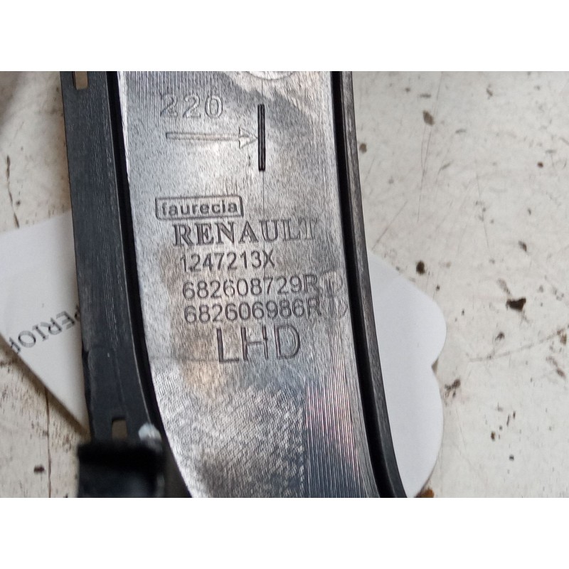 Recambio de consola central superior para dacia sandero ii (b8_) 1.5 dci 75 / blue dci 75 (b8jw, b8m4, b8ah, b8m7, b8m6) referen