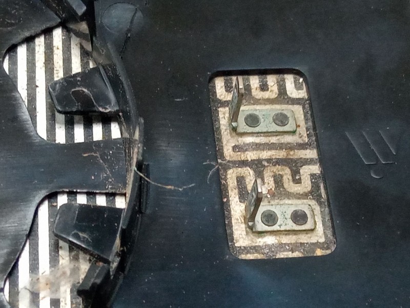 Recambio de cristal retrovisor derecho para renault laguna iii (bt0/1) 1.5 dci (bt00, bt0a, bt0t, bt1j) referencia OEM IAM   