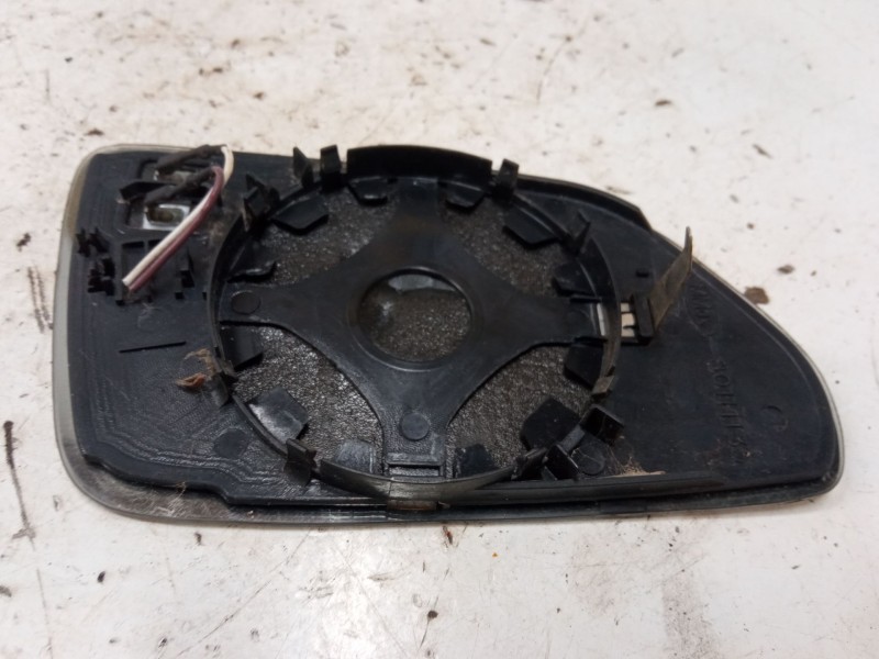 Recambio de cristal retrovisor izquierdo para volkswagen polo iv (9n_, 9a_) 1.4 tdi referencia OEM IAM   