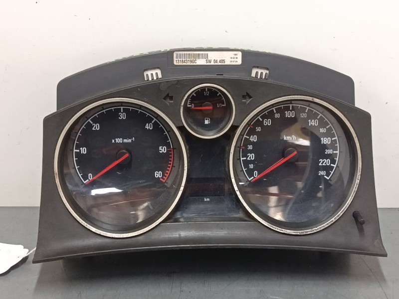 Recambio de cuadro instrumentos para opel astra h (a04) 1.9 cdti (l48) referencia OEM IAM 13184319GC  
