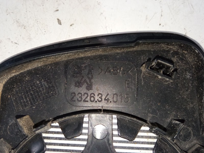 Recambio de cristal retrovisor izquierdo para peugeot 307 break (3e) 2.0 hdi 135 referencia OEM IAM   