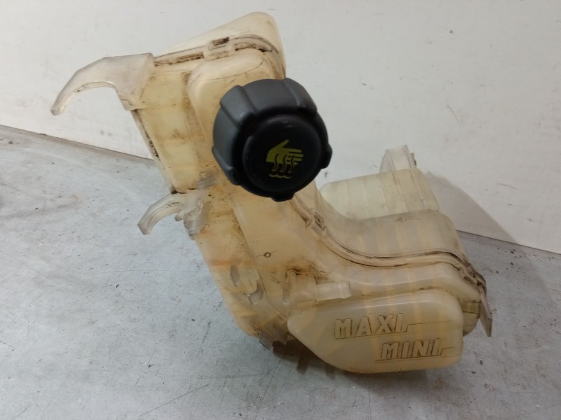 Recambio de deposito expansion para renault laguna iii (bt0/1) 1.5 dci (bt00, bt0a, bt0t, bt1j) referencia OEM IAM   