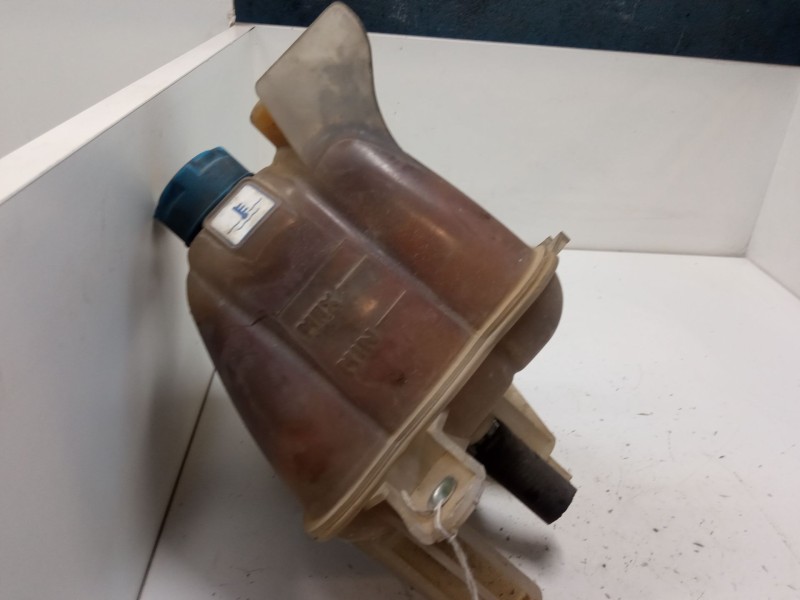 Recambio de deposito expansion para peugeot boxer caja/chasis 2.2 hdi 120 referencia OEM IAM   