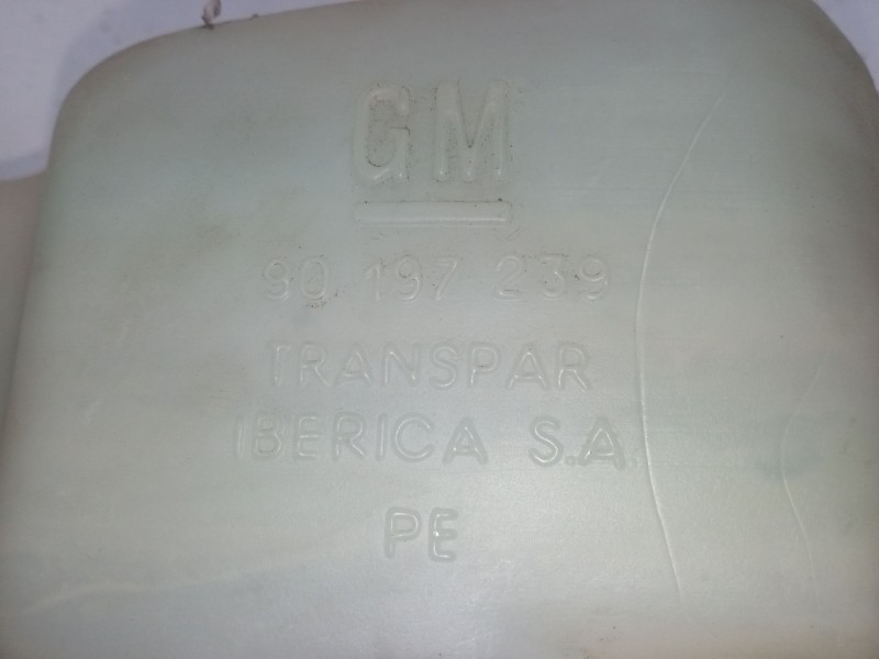 Recambio de deposito limpiaparabrisas para opel kadett e hatchback (t85) 1.8 i (c08, c48, d08, d48) referencia OEM IAM   