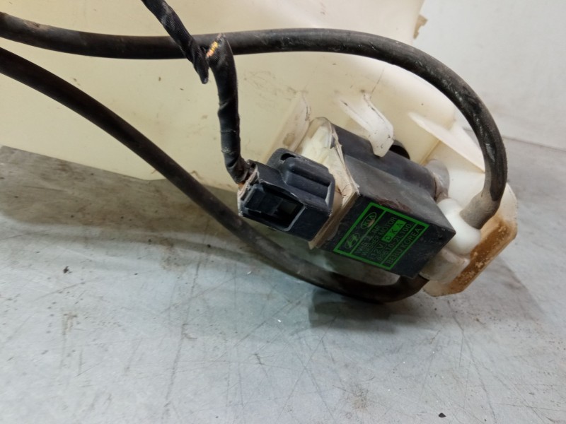 Recambio de deposito limpiaparabrisas para hyundai i30 (fd) 1.4 referencia OEM IAM   