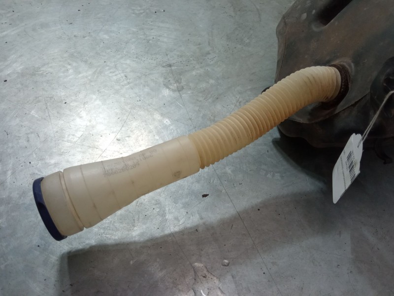 Recambio de deposito limpiaparabrisas para peugeot 307 cc (3b) 2.0 16v referencia OEM IAM   