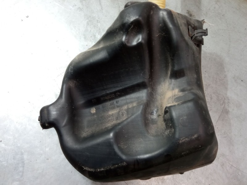 Recambio de deposito limpiaparabrisas para peugeot 307 cc (3b) 2.0 16v referencia OEM IAM   