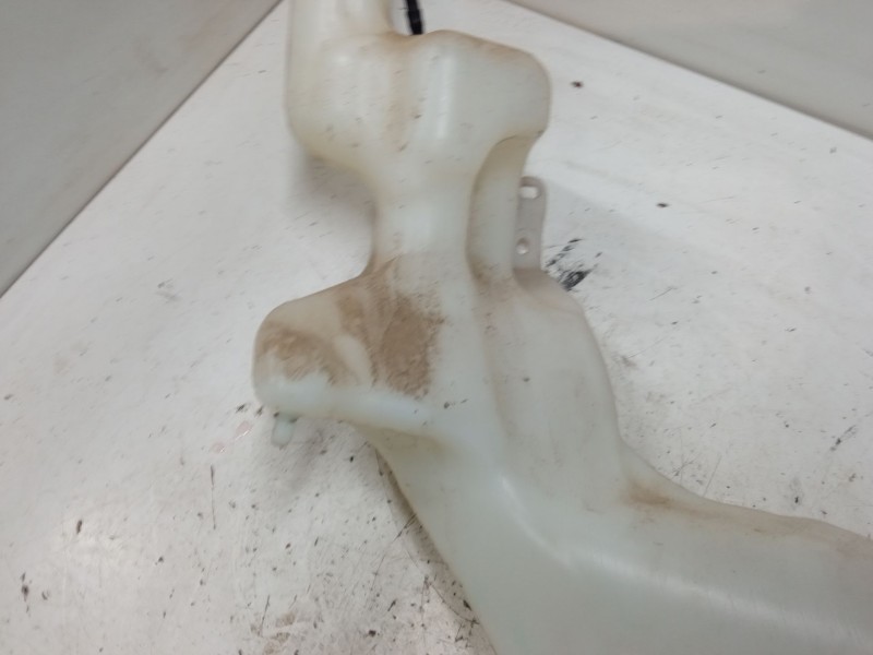 Recambio de deposito limpiaparabrisas para ford ecosport 1.0 ecoboost referencia OEM IAM   