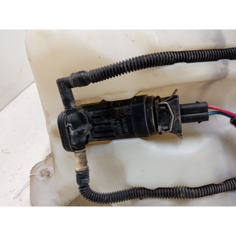 Recambio de deposito limpiaparabrisas para opel corsa d (s07) 1.3 cdti (l08, l68) referencia OEM IAM   