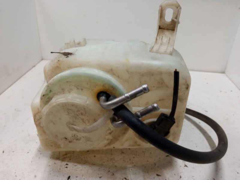 Recambio de deposito limpiaparabrisas para mercedes-benz clase e (w210) e 230 (210.037) referencia OEM IAM   