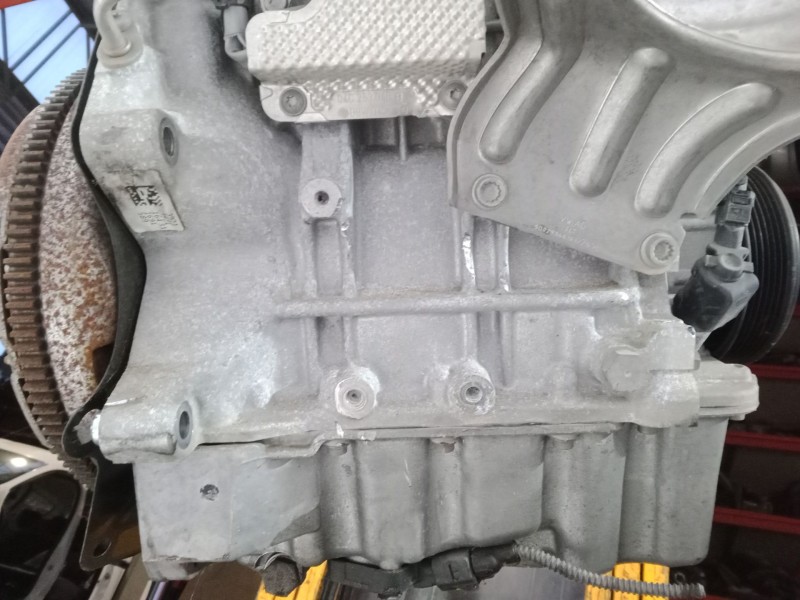 Recambio de motor completo para skoda scala (nw1) 1.0 tsi referencia OEM IAM    Recambio de motor completo para skoda scala (nw1) 1.0 tsi referencia OEM IAM