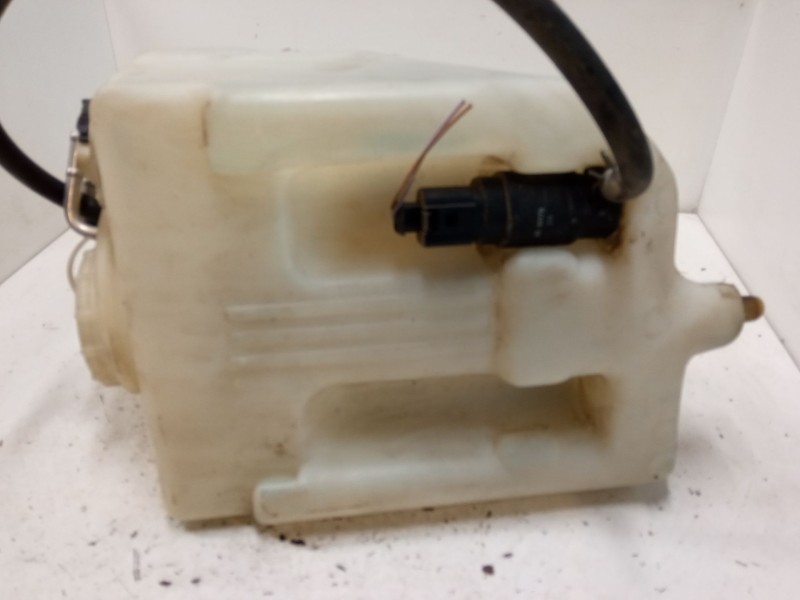 Recambio de deposito limpiaparabrisas para mercedes-benz clase e (w210) e 230 (210.037) referencia OEM IAM   