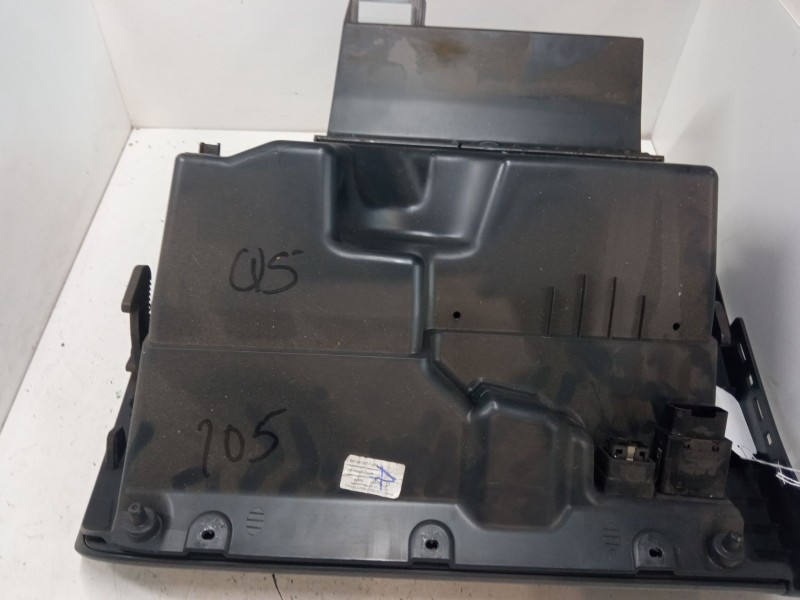 Recambio de guantera para volkswagen polo v (6r1, 6c1) 1.2 referencia OEM IAM   