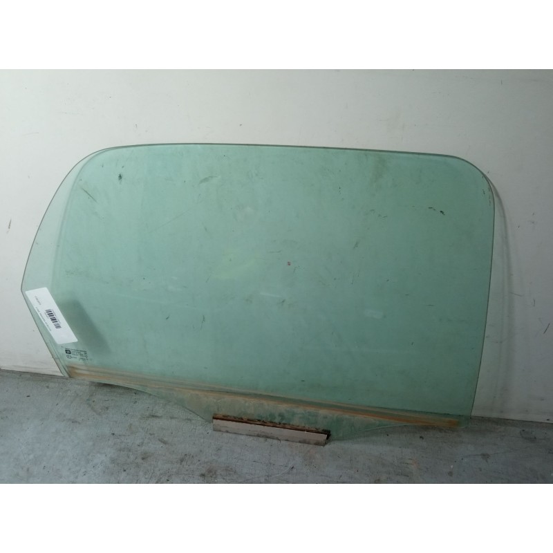 Recambio de luna trasera derecha para opel corsa c (x01) 1.2 twinport (f08, f68) referencia OEM IAM   